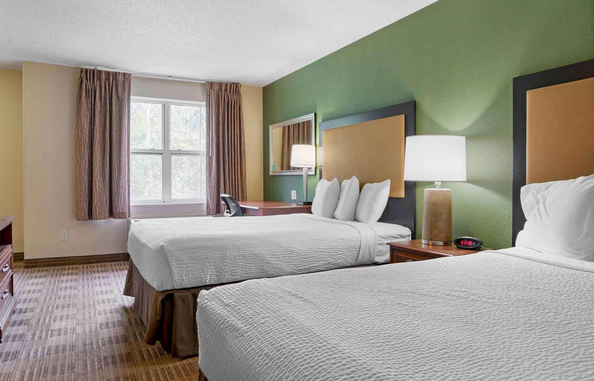 เอ็กซ์เทนด์ สเตย์ อเมริกา ดีทรอยต์ โนวี ออร์ชาร์ด ฮิลล์ เพลซ Hotel Northville ภายนอก รูปภาพ
