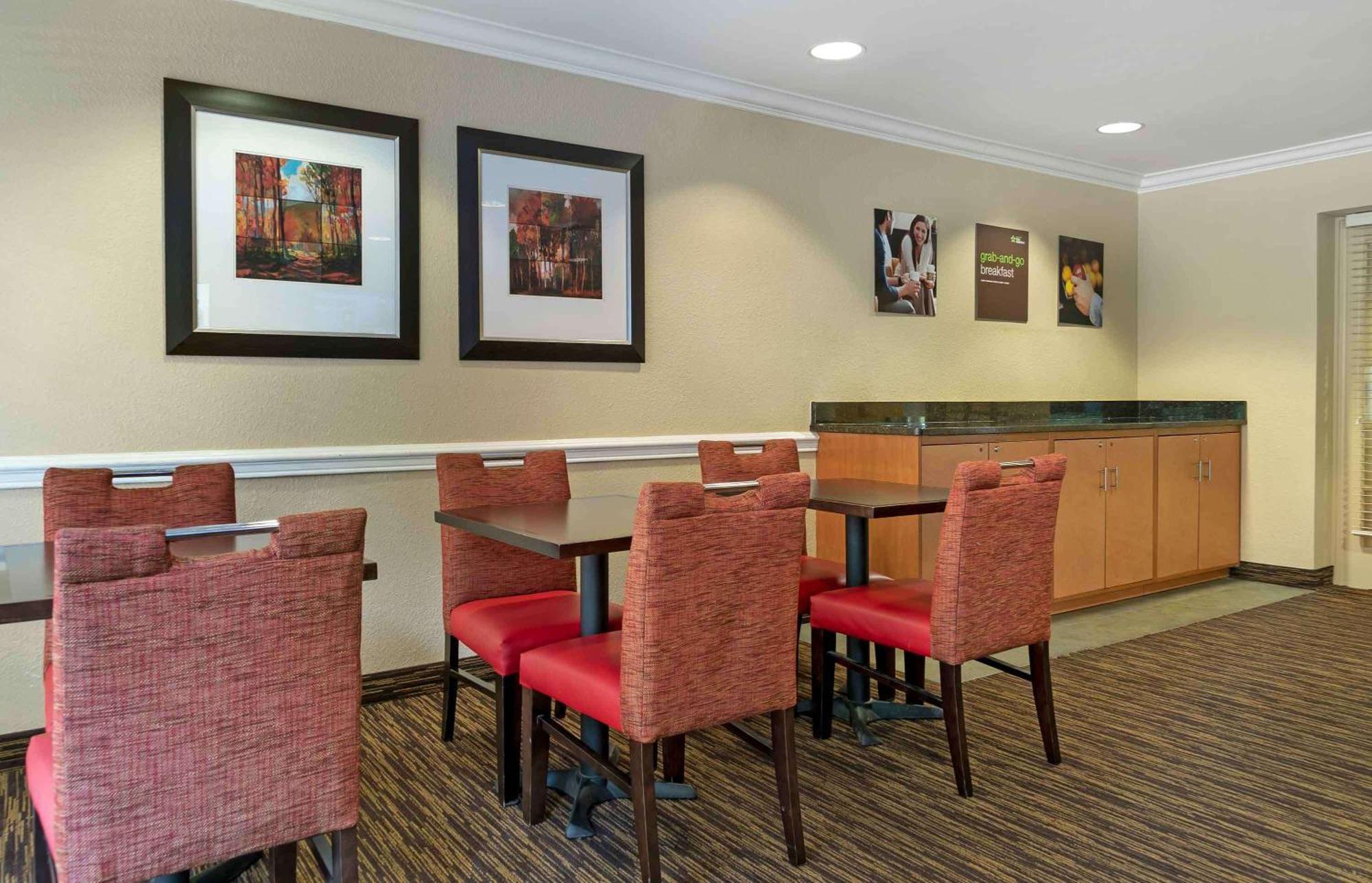 เอ็กซ์เทนด์ สเตย์ อเมริกา ดีทรอยต์ โนวี ออร์ชาร์ด ฮิลล์ เพลซ Hotel Northville ภายนอก รูปภาพ